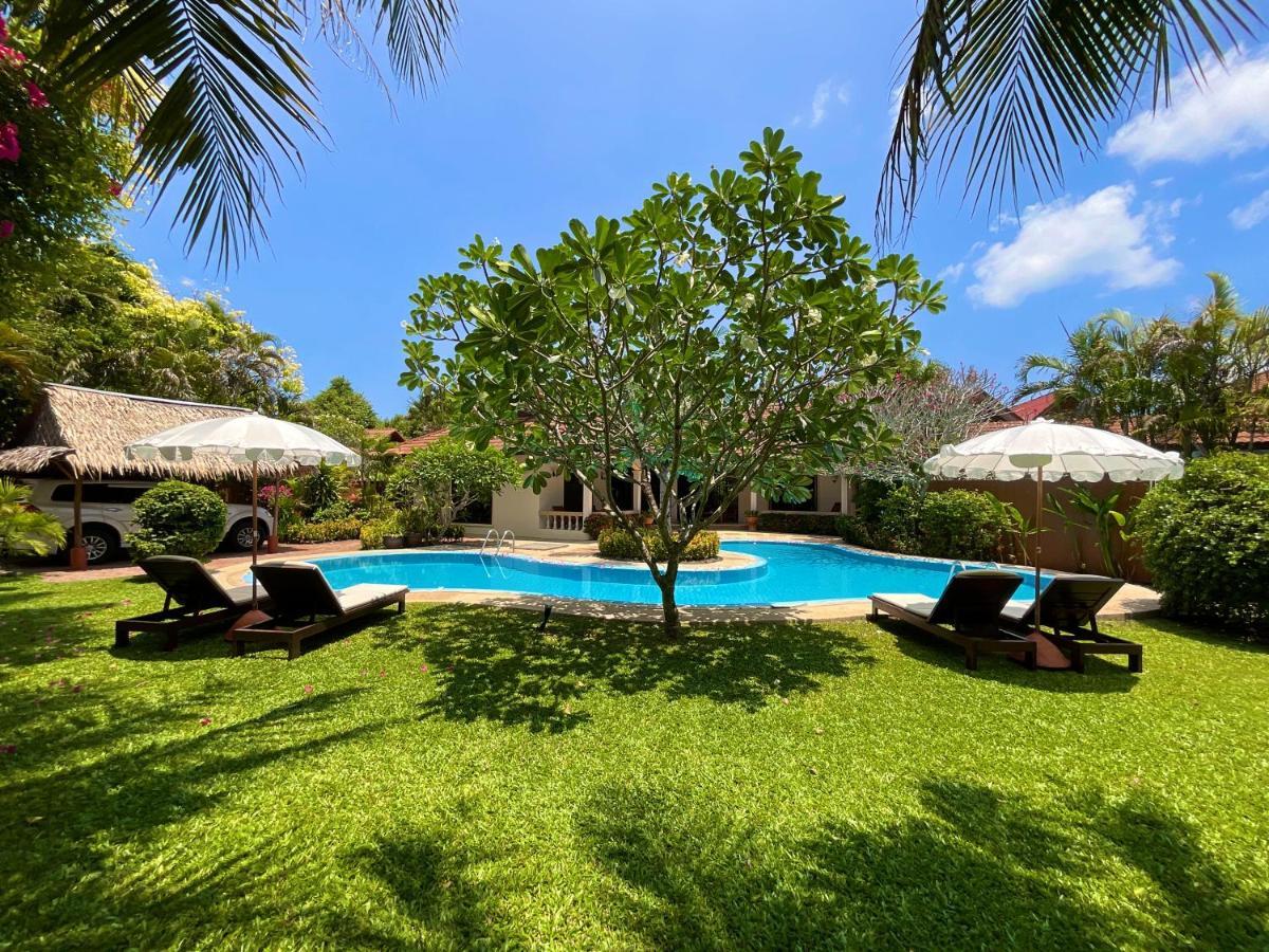Phuket Coconut Paradise Holiday Villas מראה חיצוני תמונה