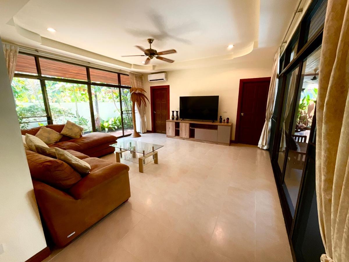 Phuket Coconut Paradise Holiday Villas מראה חיצוני תמונה