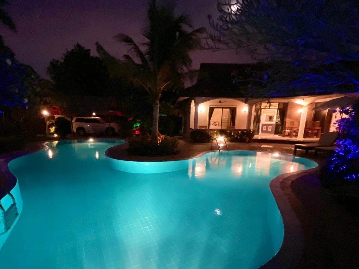 Phuket Coconut Paradise Holiday Villas מראה חיצוני תמונה