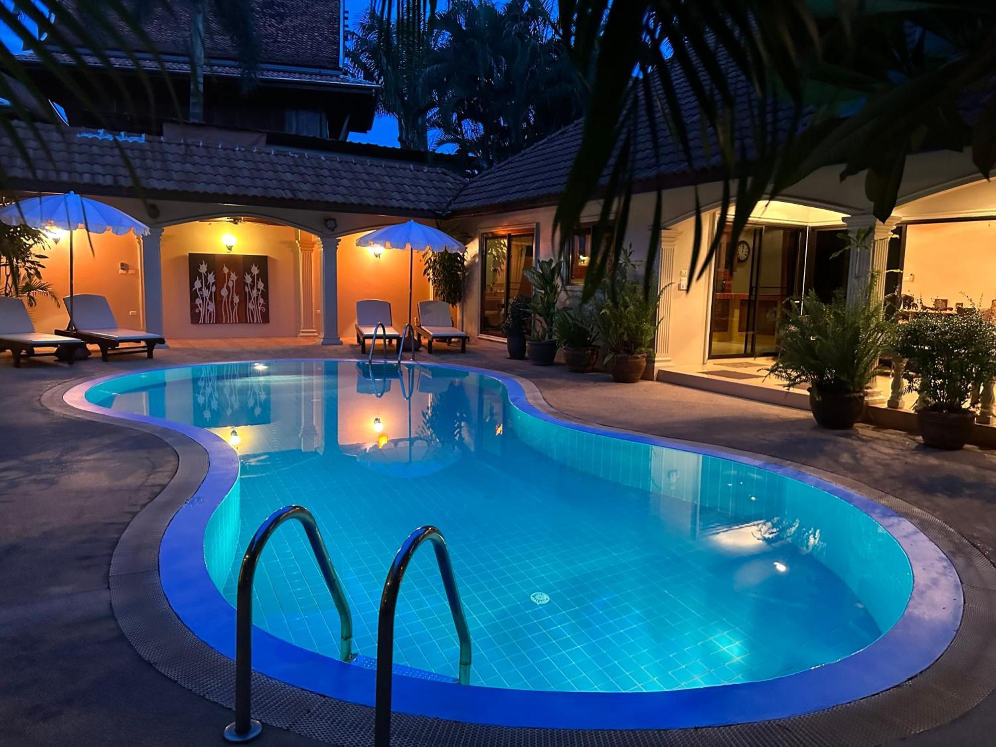 Phuket Coconut Paradise Holiday Villas מראה חיצוני תמונה